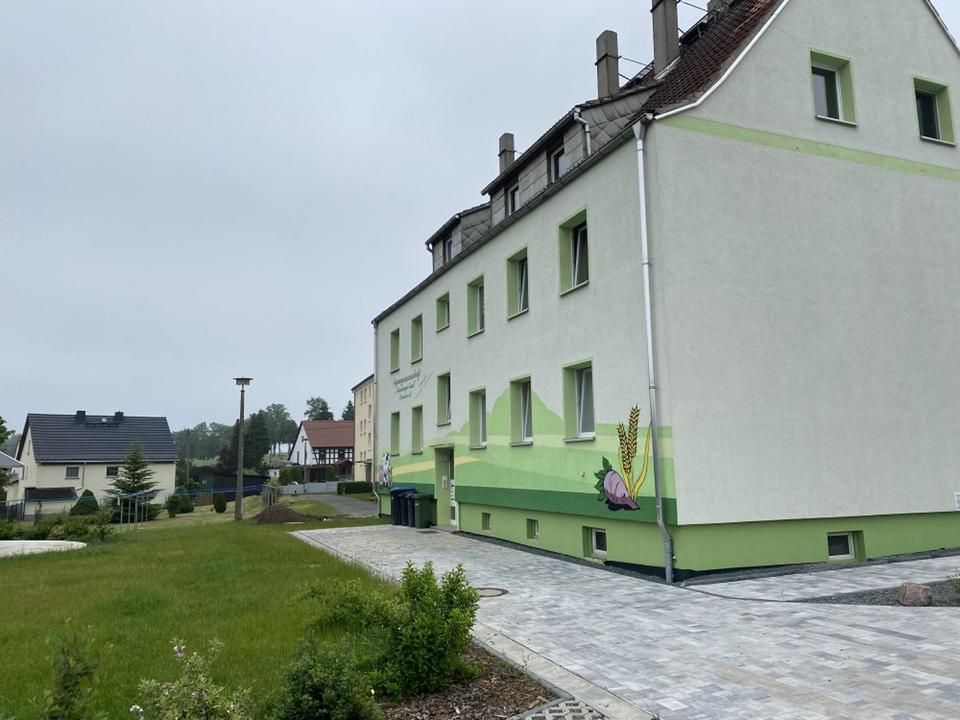 Thumbnail-3-Raum Wohnung mit Einbauküche im Grünen