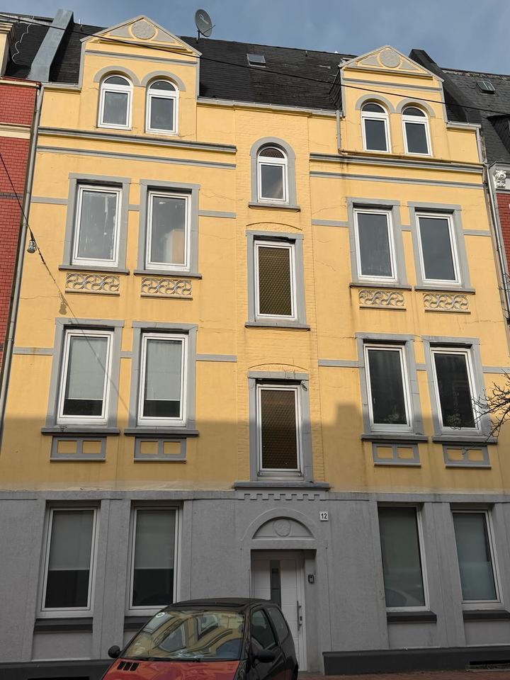 Thumbnail-9 Parteienhaus * Provisionsfrei * Renovierungs-Sanierungsobjekt