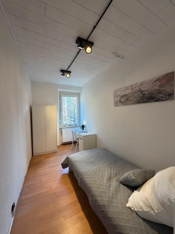 Thumbnail-1x WG Zimmer in der Schwabacher Str. 53 Nürnberg zu vermieten