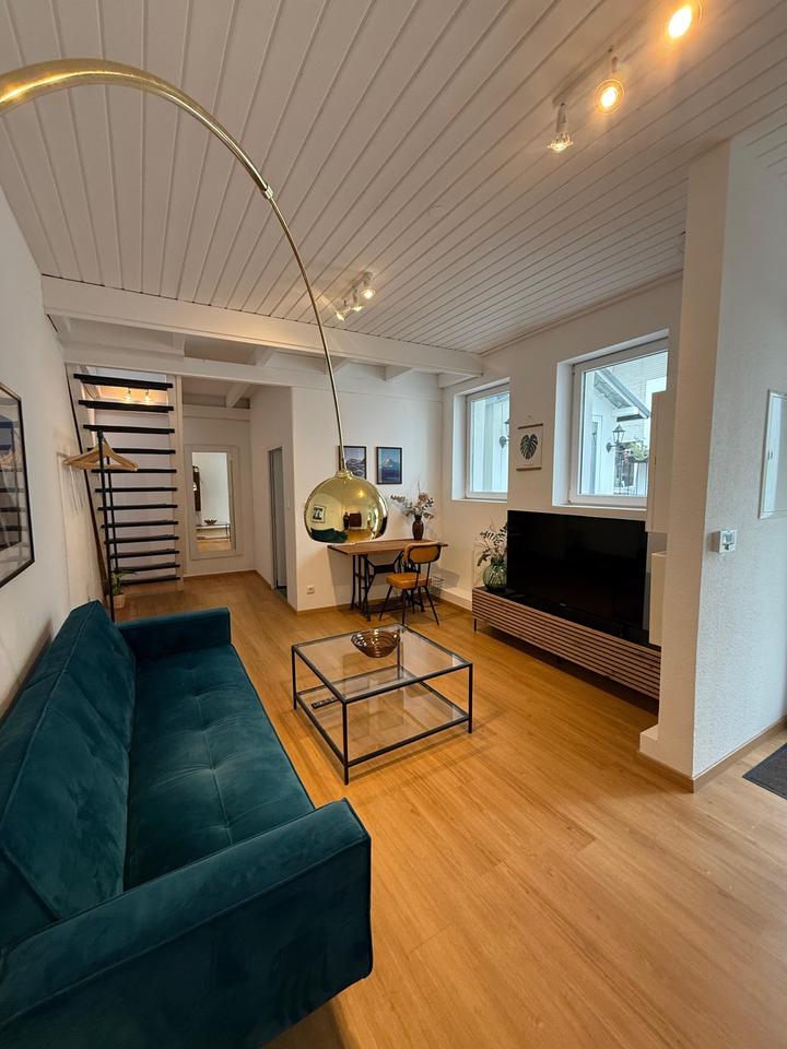 Thumbnail-Möbliertes Tiny House im Frankfurt Nordend ab 01.07, 60m2