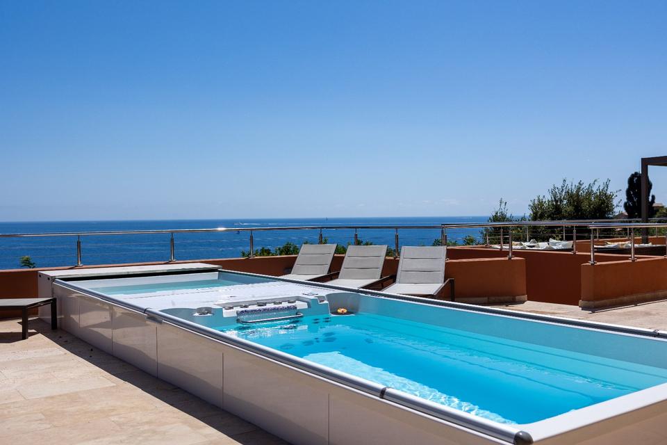 Thumbnail-Ferienhaus in Anthéor mit Meerblick und Pool
