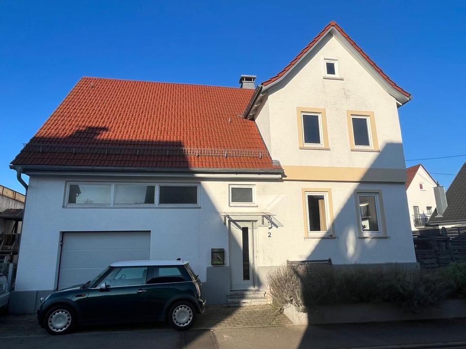 Thumbnail-Großes Einfamilienhaus mit Ausbaureserven