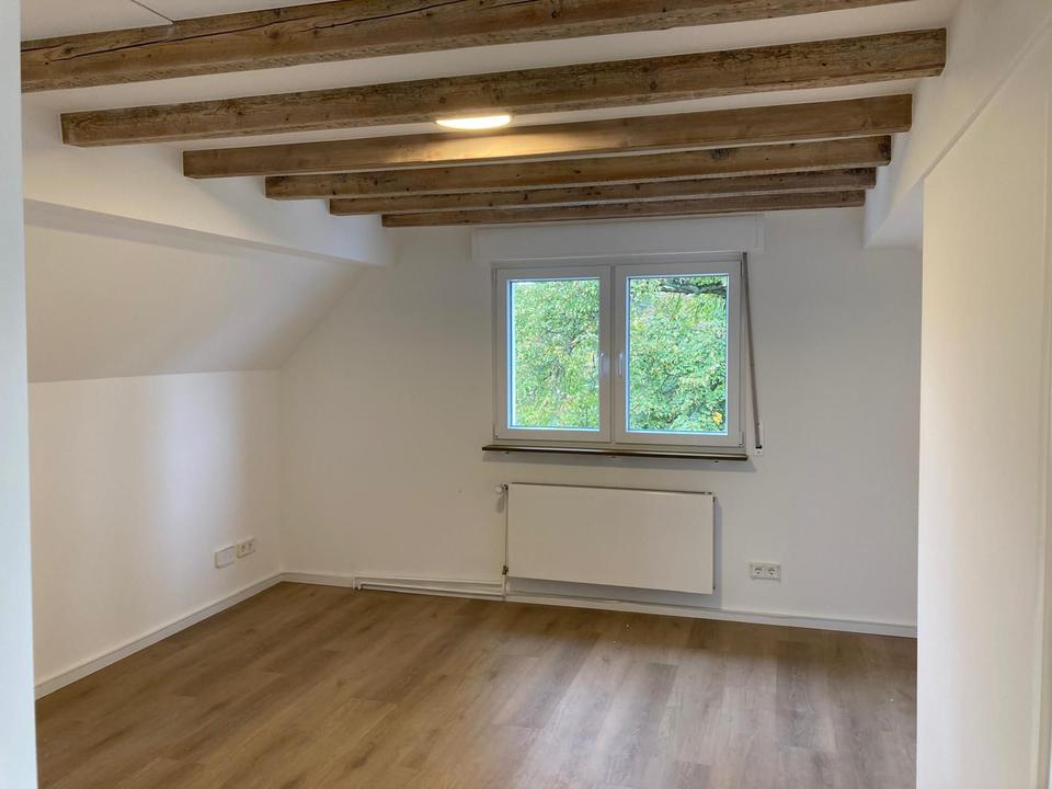 Thumbnail-1,5 Zimmer Dachgeschoss Wohnung