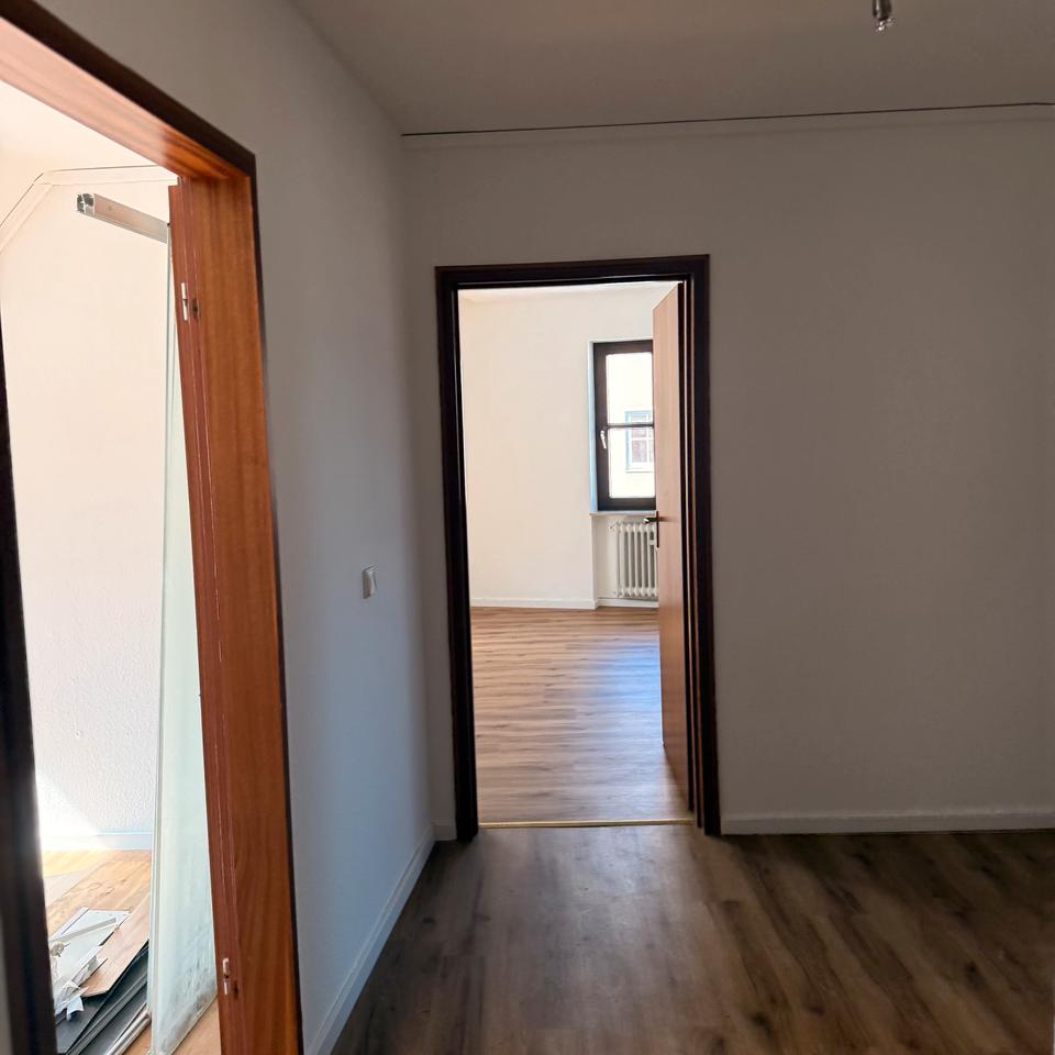 Thumbnail-Große Wohnung in der Innenstadt von Bad Neustadt