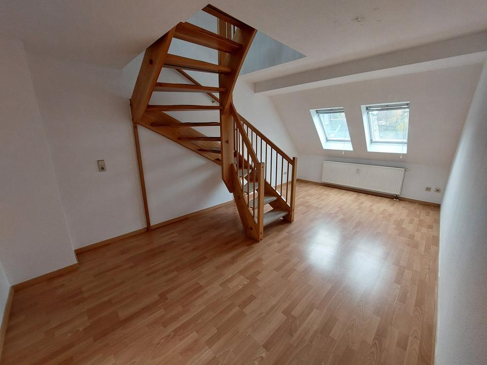 Thumbnail-2-Zi.-DG-Maisonette-Whg. mit Tageslichtbad und Dachterrase