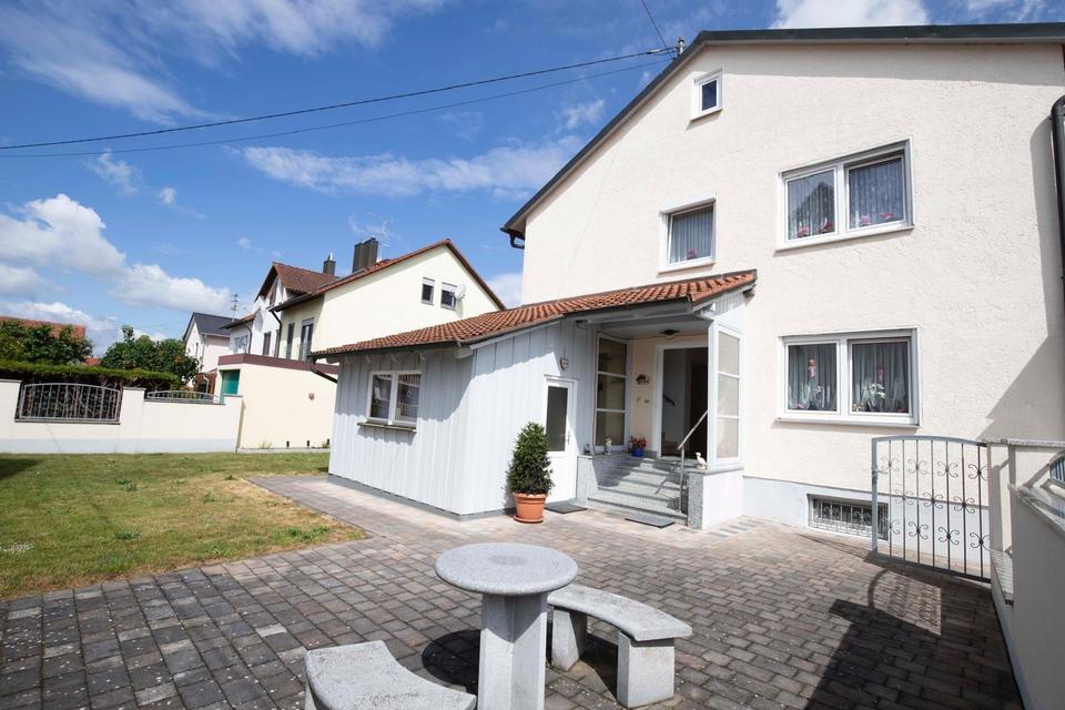 Thumbnail-3 Zimmer Wohnung mit Garten