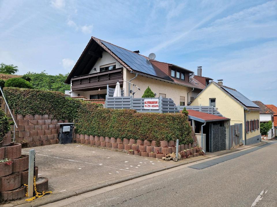 Thumbnail-Hauskauf Drei Wohnungen