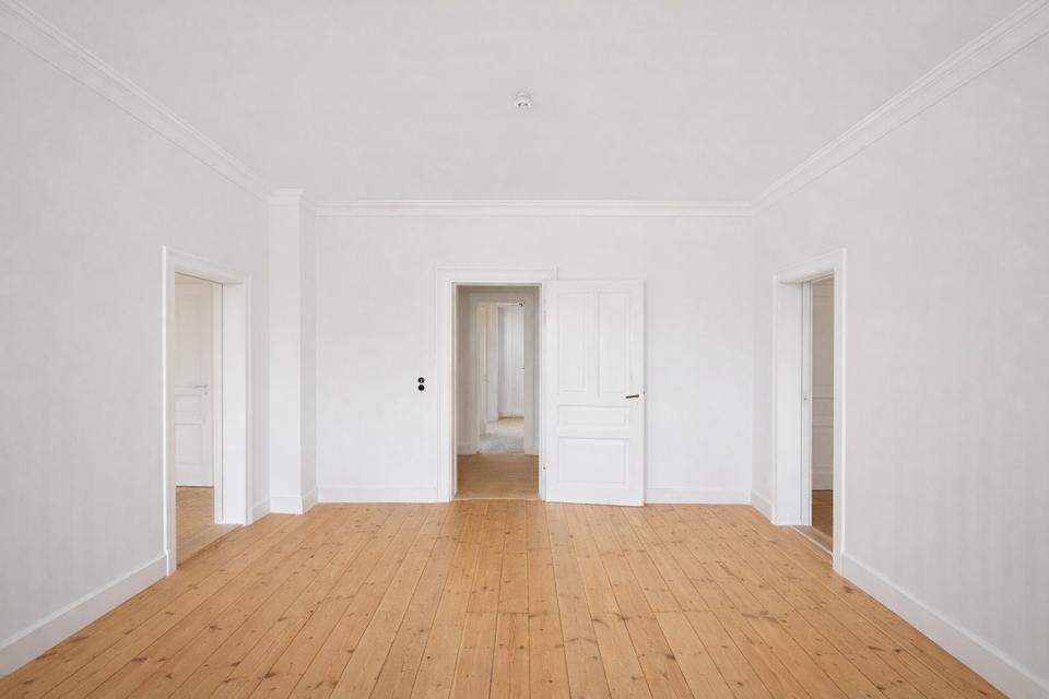 Thumbnail-Hochwertig sanierte 4-Zimmer-Altbauwohnung mit EBK und Balkon in Bestlage des Johannesviertels
