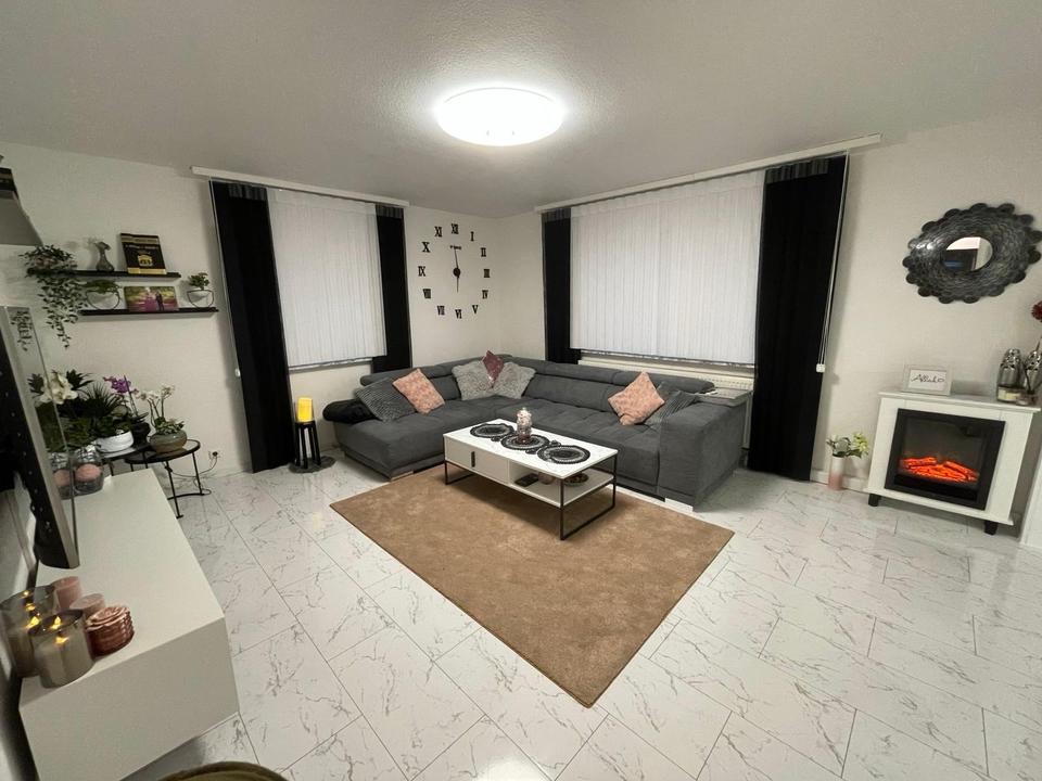 Thumbnail-Helle 4,5 Zimmer Wohnung in Top Lage!!! Sofort bezugsfrei!