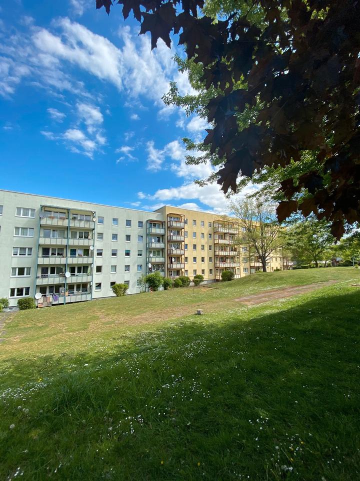Thumbnail-Helle und geräumige 3-Zimmer-Wohnung mit Balkon