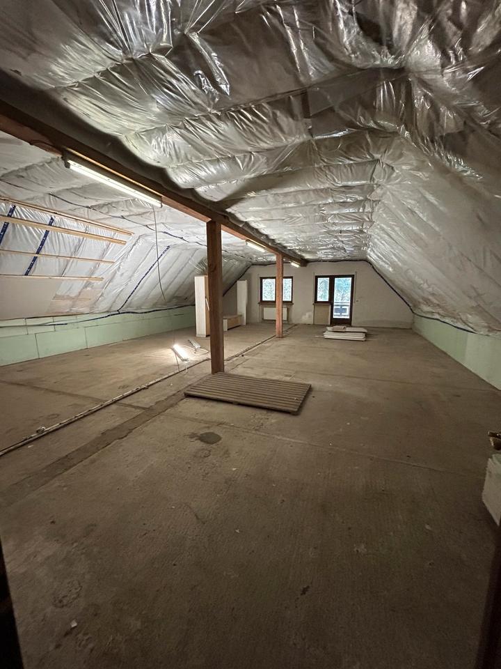 Thumbnail-Raum Lager zu vermieten – ca. 140 m² Bodenfläche