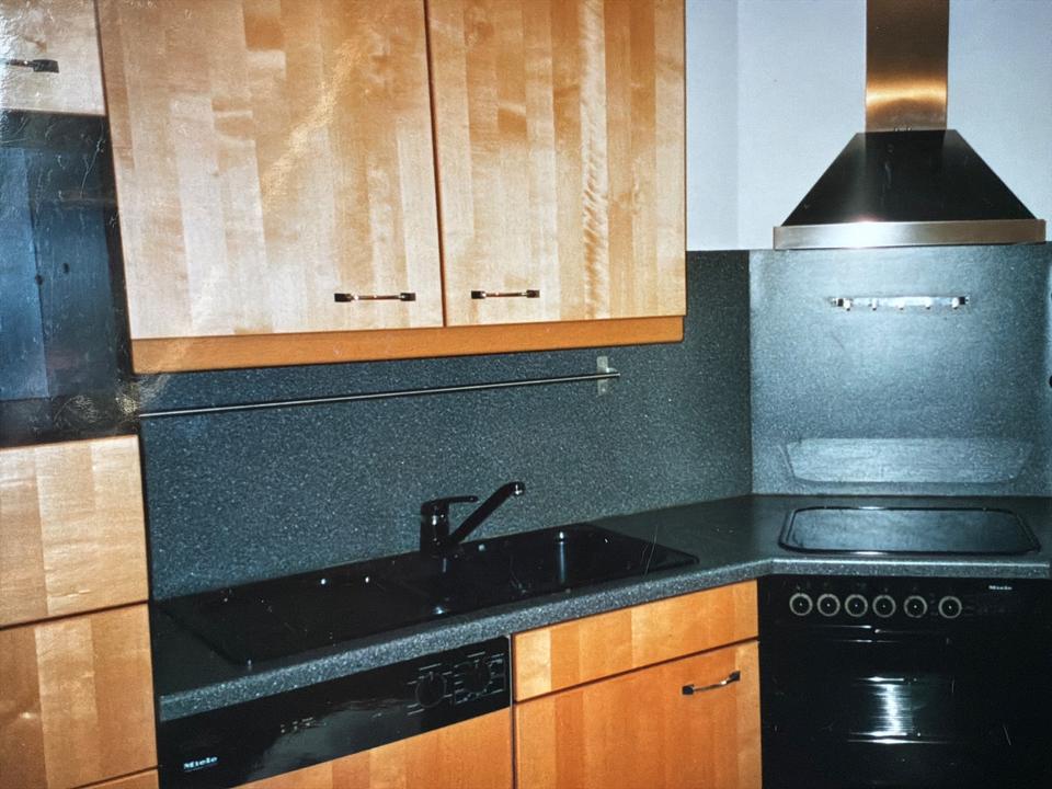 Thumbnail-Helle 3-Zimmer Wohnung mit großem Balkon und Einzelgarage