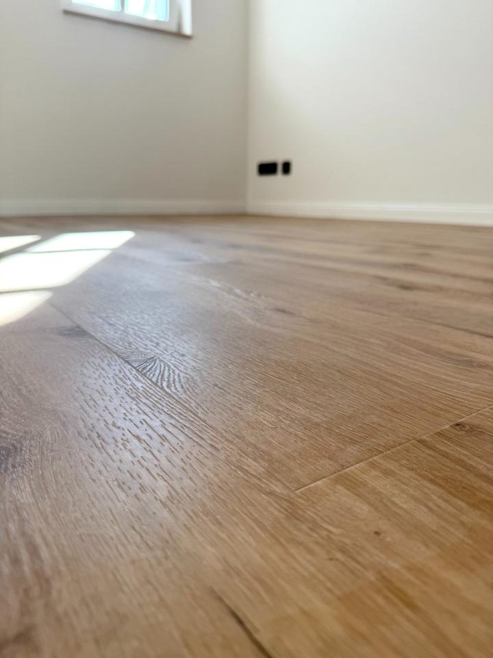 Thumbnail-ERSTBEZUG: SANIERTE 2-RAUM DG WOHNUNG MIT BALKON & STELLPLATZ