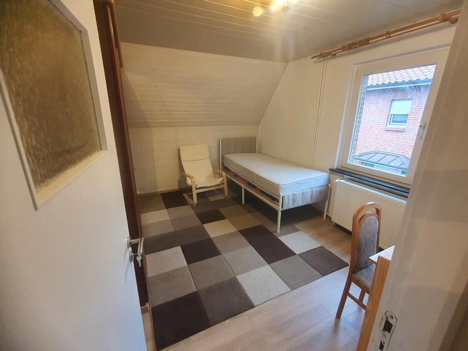 Thumbnail-Voll möblierte 2wg zimmer oder 3-Zimmer-Wohnung