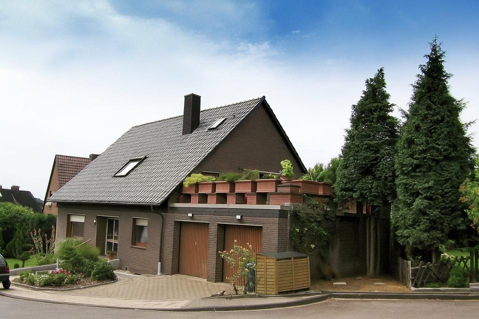 Thumbnail-freistehendes Mehrgenerationenhaus, Sackgassenlage