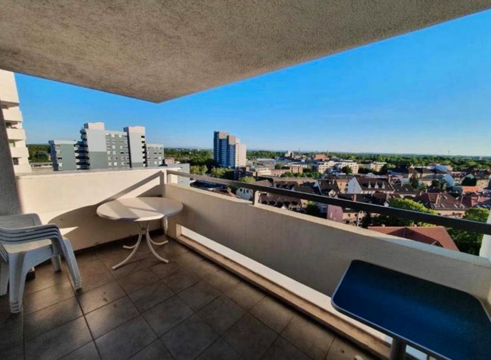 Thumbnail-Helle 2-Zi.-Whg. mit EBK & Balkon (11. OG, Braunschweig)