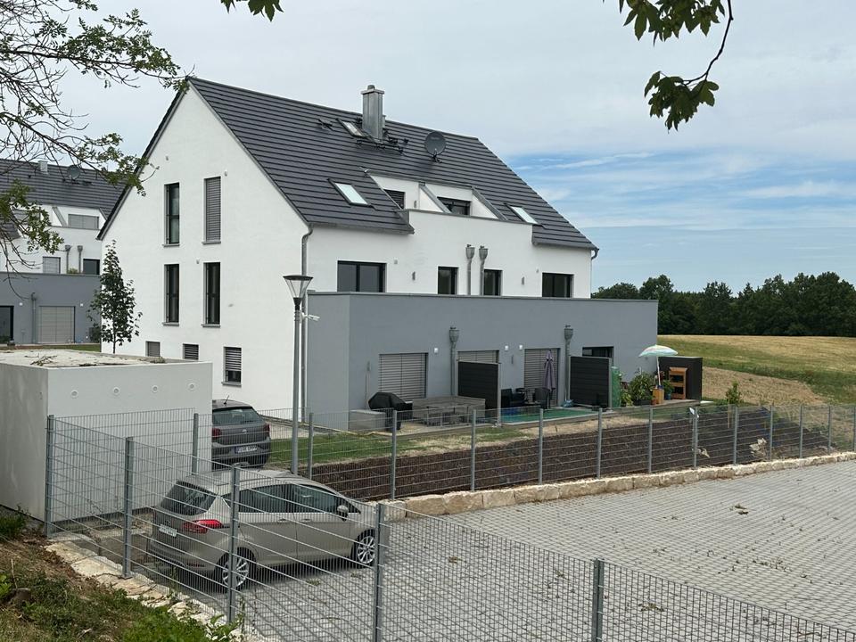 Thumbnail-2 Zimmer Eigentumswohnung mit Stellplatz