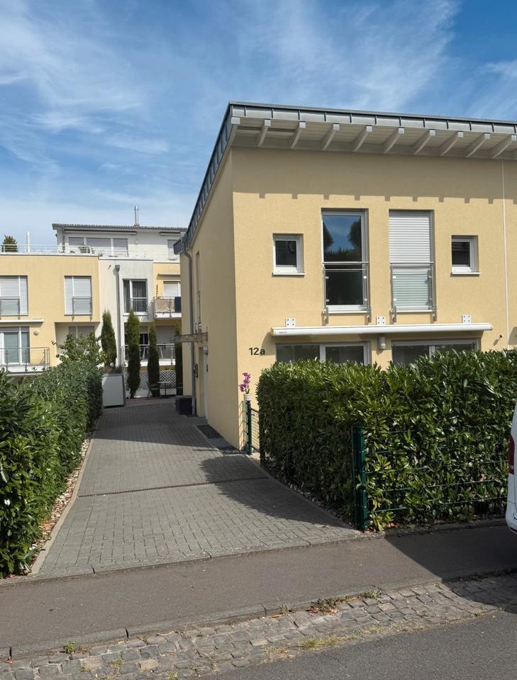 Thumbnail-Provisionsfrei! Neuwertig! Viel Platz zum Wohnen und Arbeiten!