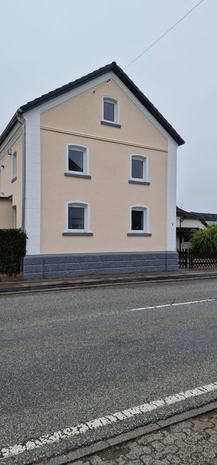 Thumbnail-Kernsaniertes Einfamilienhaus mit großem und idyllischem Garten