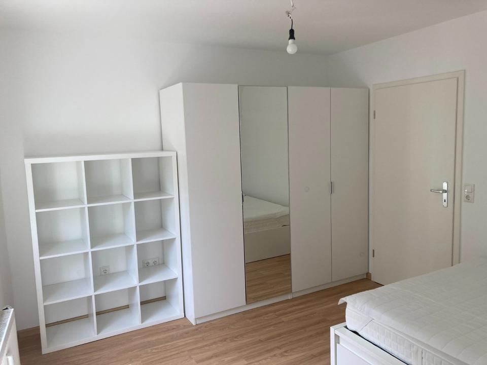 Thumbnail-Zimmer für 1 Person in 3er WG in zentraler Lage