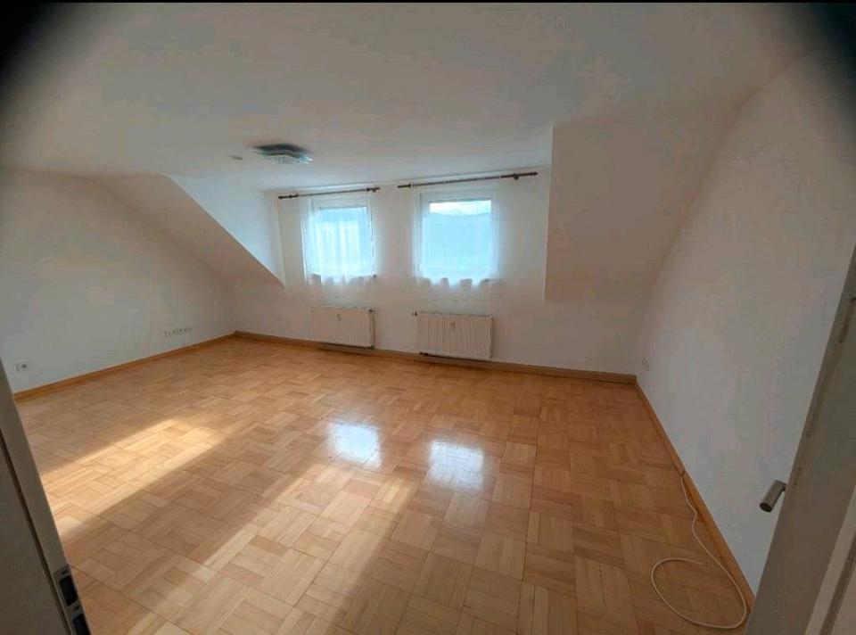 Thumbnail-3-Zimmer-Wohnung in Sachsenheim -Ochsenbach