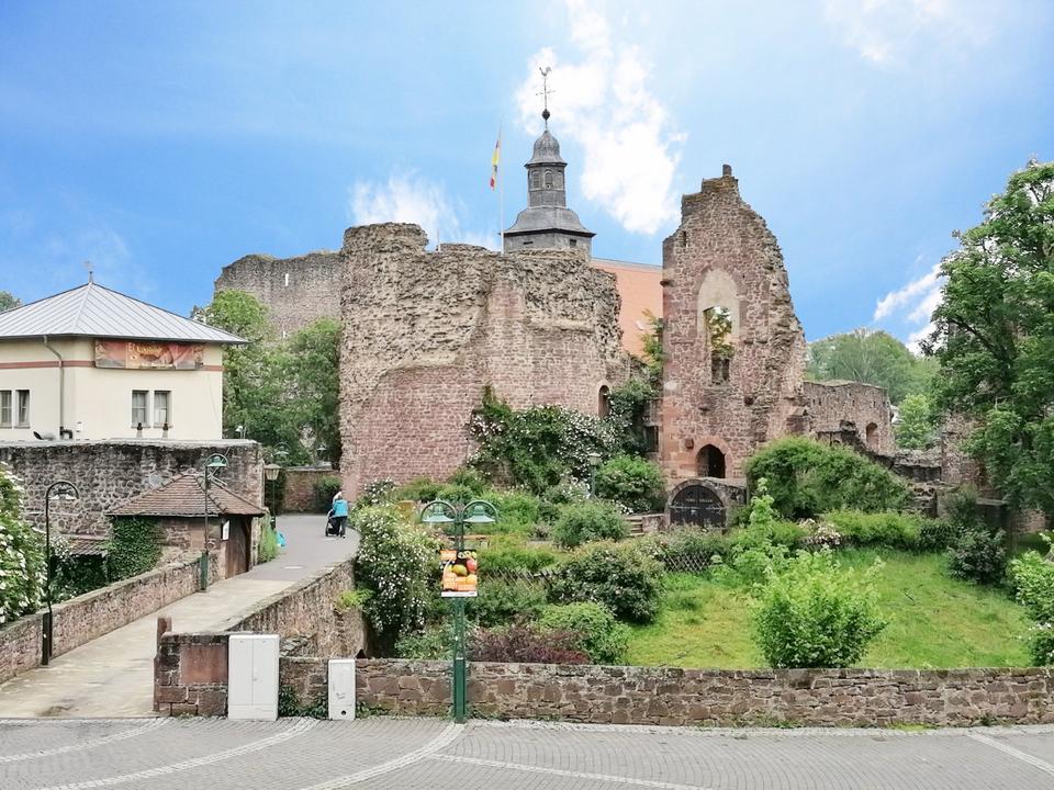 Thumbnail-Schönes Fachwerkhaus in der Altstadt von Dreieichenhain!