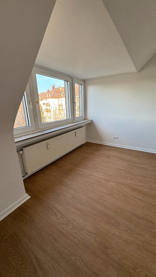 Thumbnail-Erstbezug nach Renovierung 2-Zimmer Wohnung - in Düsseltal!