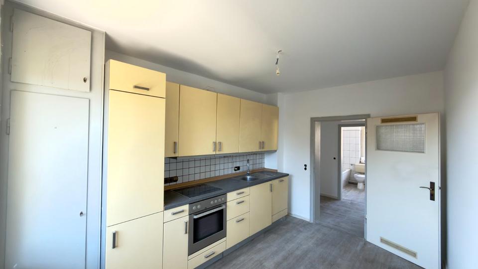 Thumbnail-Modernisiert & Helle 2 Zimmer Wohnung inkl. Küche im Mietpreis