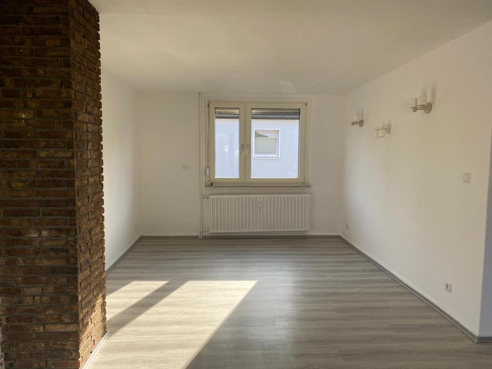 Thumbnail-Ruhige 2-Zi-Wohnung in Oberhausen (64 m²) mit Terrasse (36 m²)