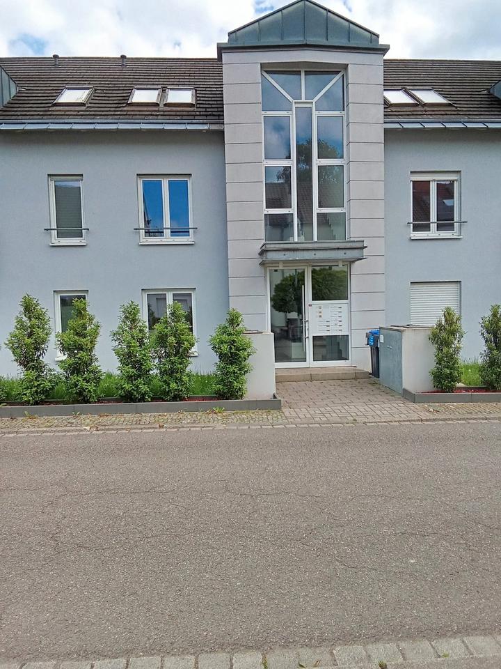 Thumbnail-Wunderschöne 3Zi-DG Wohnung in TOP-Wohnlage Saarbrücken,Rotenbühl