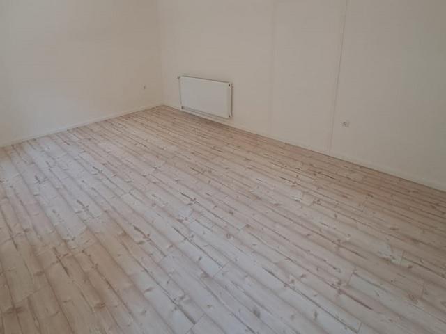 Thumbnail-Vollständig 2025 neu erstellte 2 Zi.-Erdgeschoss-Whg. mit neuem Bad, Garten u. Kfz.-Platz