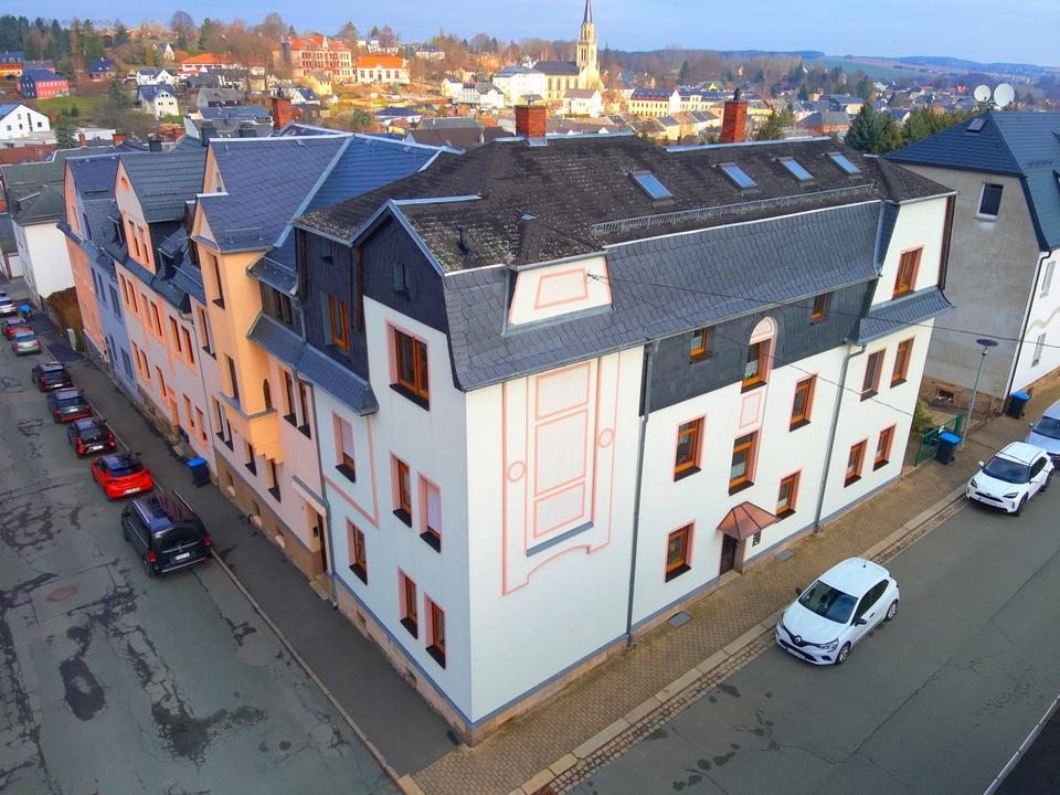 Thumbnail-Sehr schöne 3-Raum Maisonette Wohnung mit Einbauküche im EG