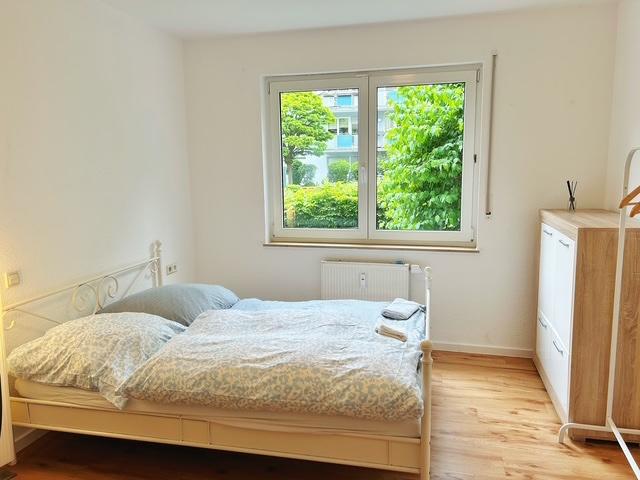 Thumbnail-04107 Leipzig Zentrum Süd 3 Zimmer 2 Balkon Parkplatz