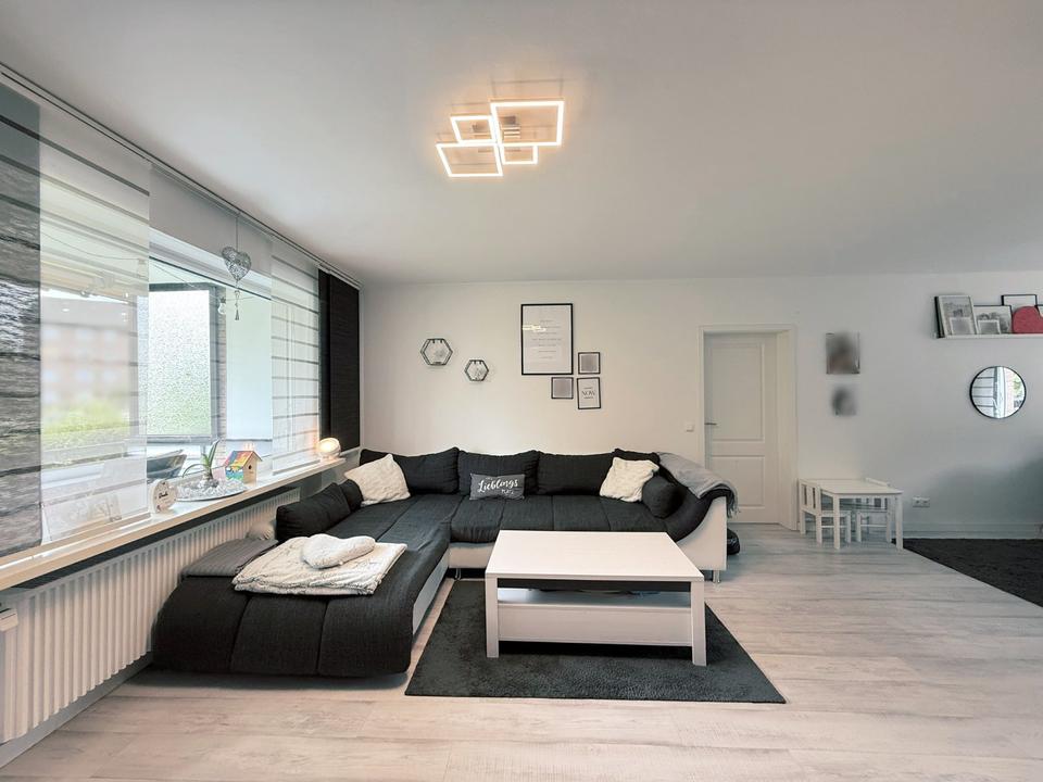 Thumbnail-Moderne 3-Zimmer Wohnung mit großem Süd-Balkon und Stellplatz