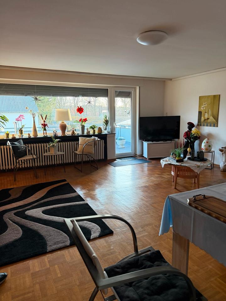 Thumbnail-Großzügige Wohnung mit Südbalkon und Stellplatz