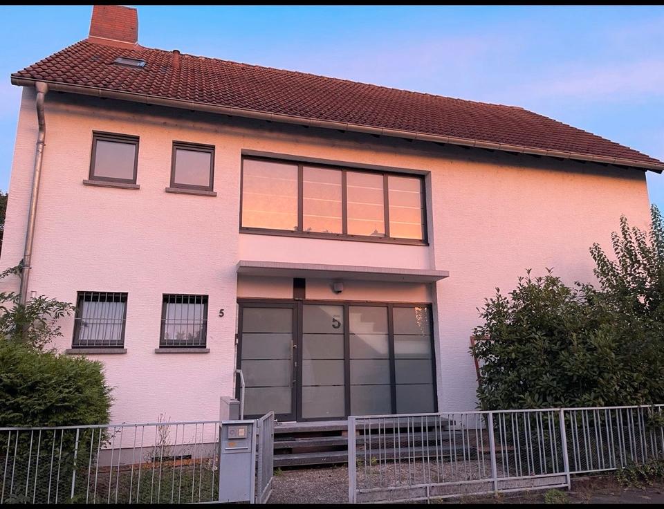 Thumbnail-3-Zimmer-Wohnung im 1. OG mit großem Balkon zu vermieten