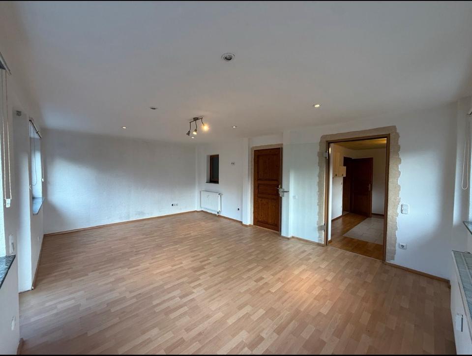 Thumbnail-3,5-Zimmer-Wohnung zu vermieten