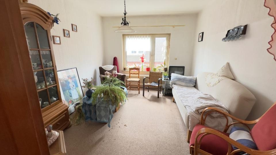 Thumbnail-Gepflegte Wohnung mit 2 Zimmer-Küche-Bad in Emden ab MaiJuni 2026