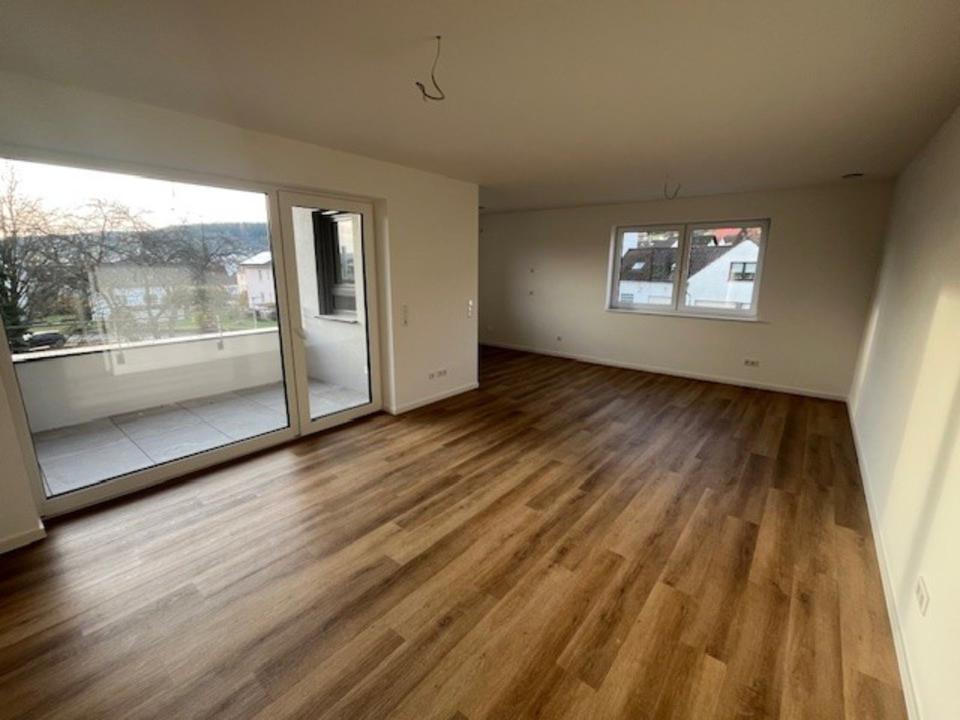 Thumbnail-Neubauwohnung 3 Zimmer im 1 OG mit Aufzug