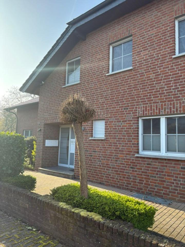 Thumbnail-Souterrain renovierte 100qm 3-Zimmer Wohnung zu vermieten Wegberg