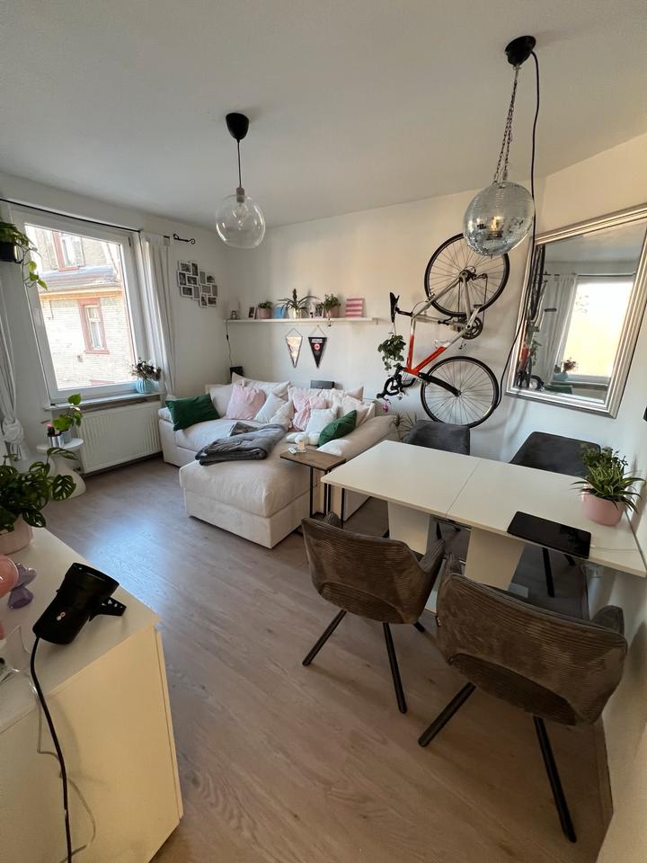 Thumbnail-Helle 4 Zimmer Wohnung in Enkheim