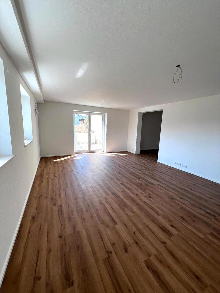 Thumbnail-3,5-Zimmer EG-Wohnung auf dem Heimlichenwasen