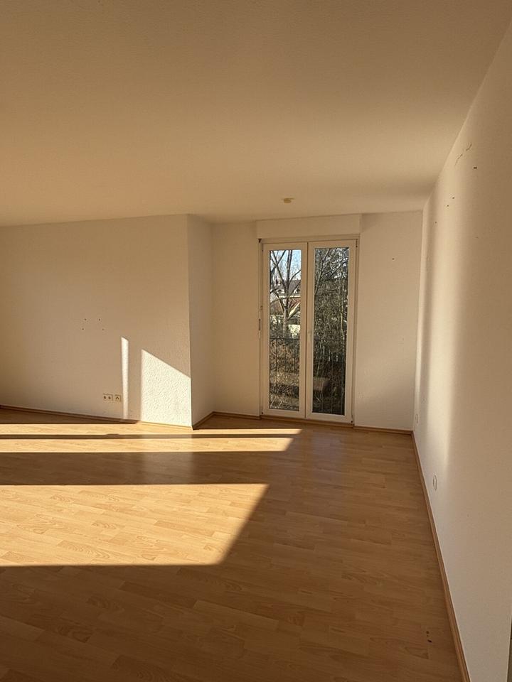 Thumbnail-Bezugsfertige Wohnung - Einfach Möbel rein und Füße hoch!