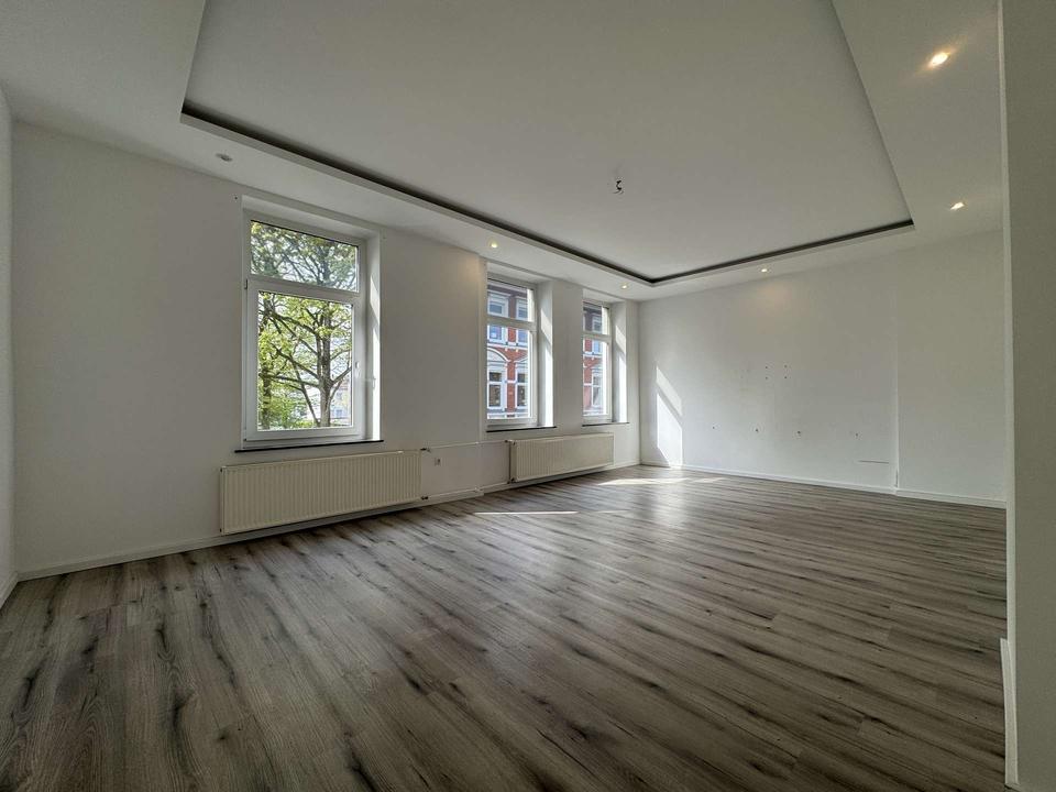 Thumbnail-Stilvolle 2-Zimmer-Wohnung mit Balkon – sofort verfügbar in Wilhelmshaven-Heppens