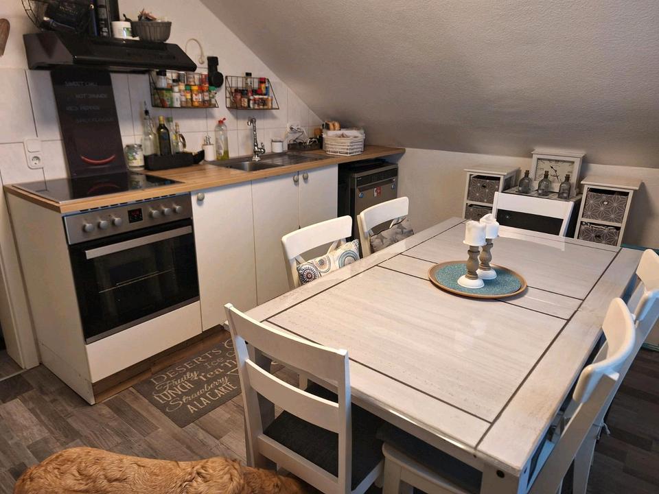 Thumbnail-Halver-3-Zimmer-Whg in zentr. Lage – 75 m², Stellplatz inklusive