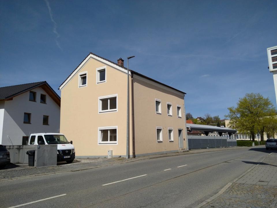 Thumbnail-5-Zimmer-Wohnung mit Balkon in Mühldorf a.Inn