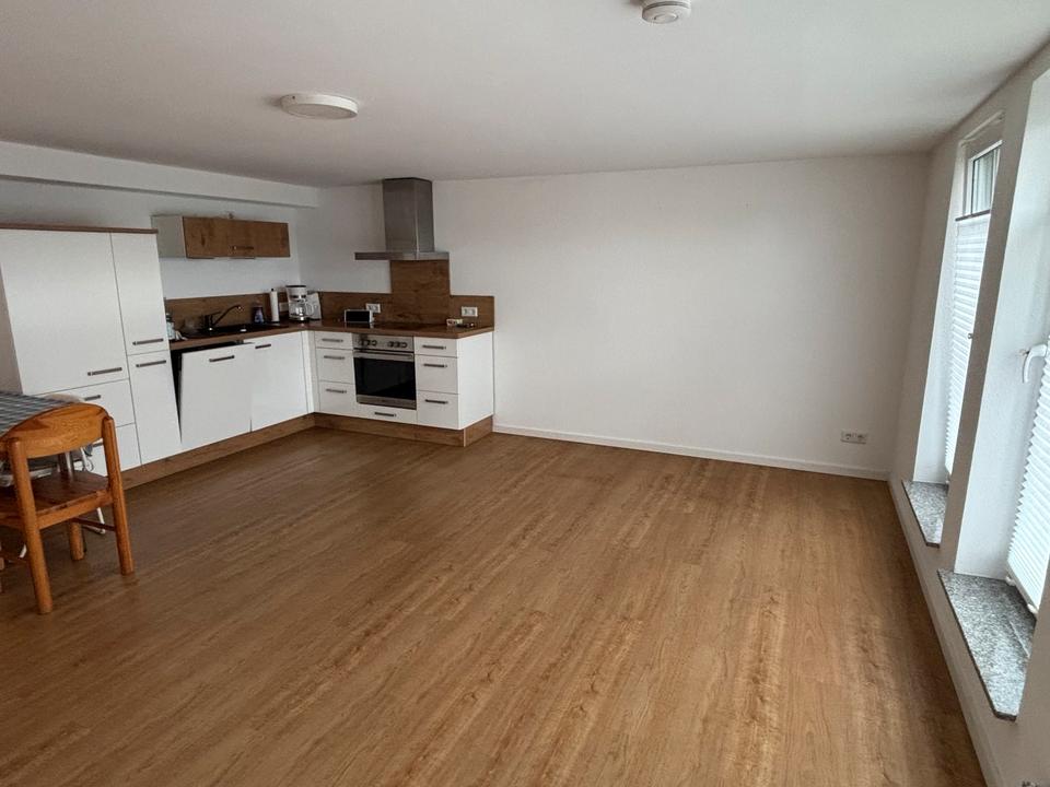 Thumbnail-Attraktive Souterrain Wohnung als Domizil auf Zeit