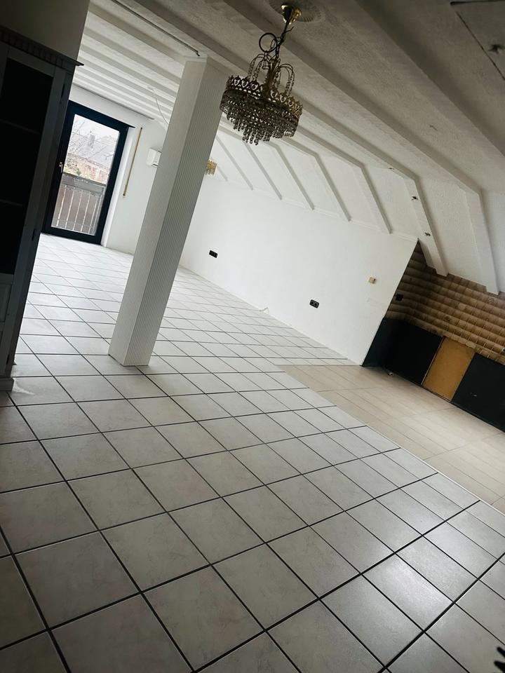 Thumbnail-Helle 3-Zimmer-Wohnung mit Balkon&Klima in Altenheim (Neuried)