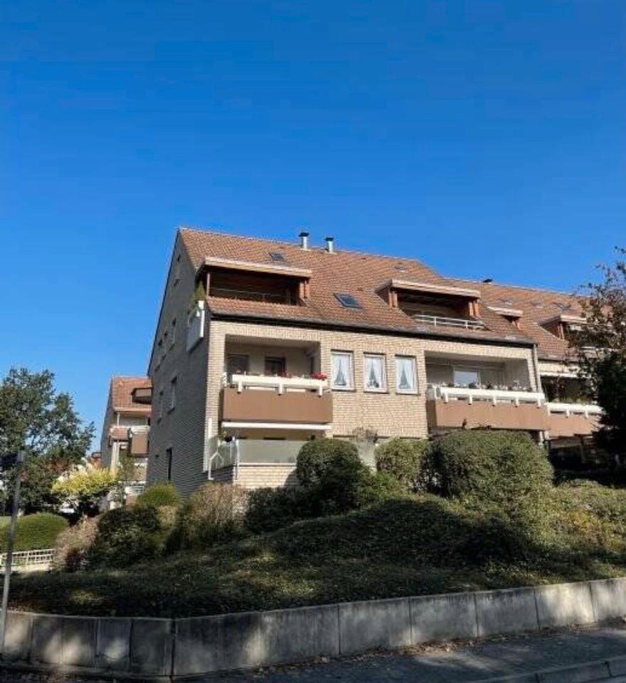 Thumbnail-Bad Sassendorf 2 Zi Wohnung mit Balkon u. Tiefgaragenplatz