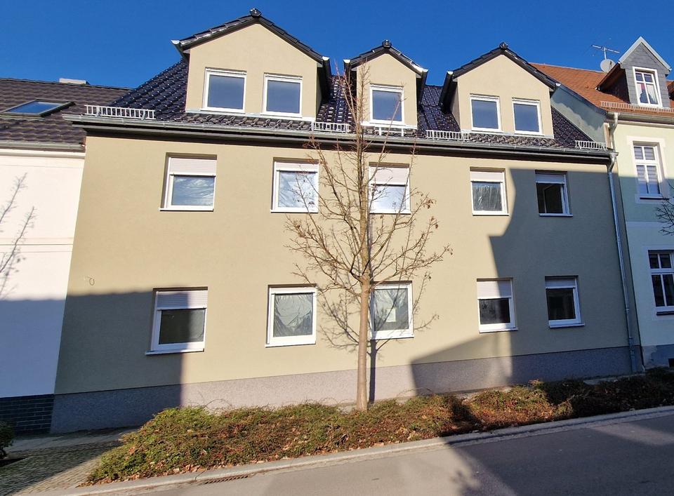 Thumbnail-3- Zimmer Wohnung mit Balkon in zentraler Lage